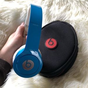Beats by Dr. Dre solo HD headphones